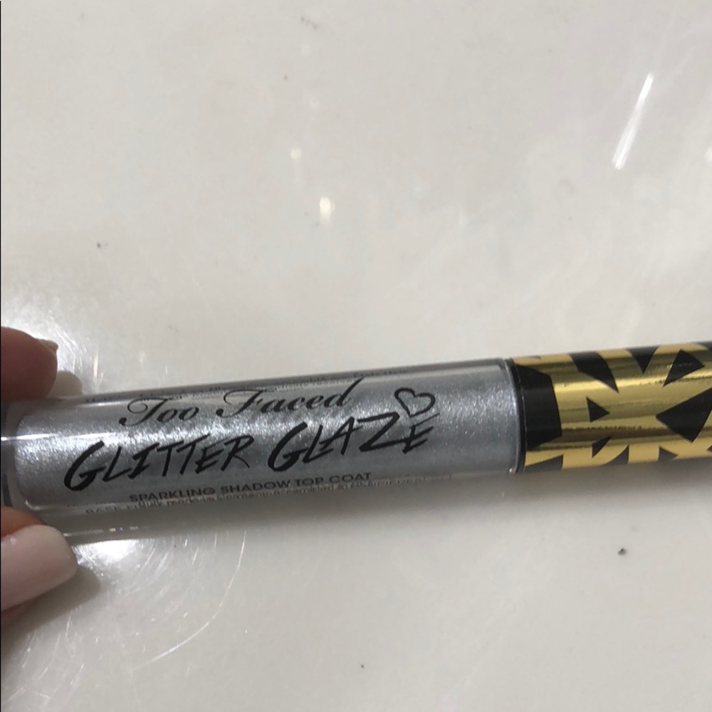 MUA FLASH SALE Too Faced Glitter Glaze eyeshadow